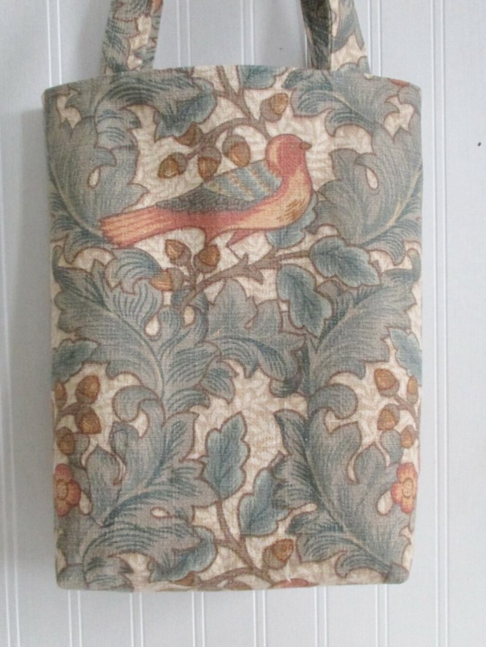 Book Bag Market Shopping Tote Vintage Bird with Acorns in an Oak Tree Fabric